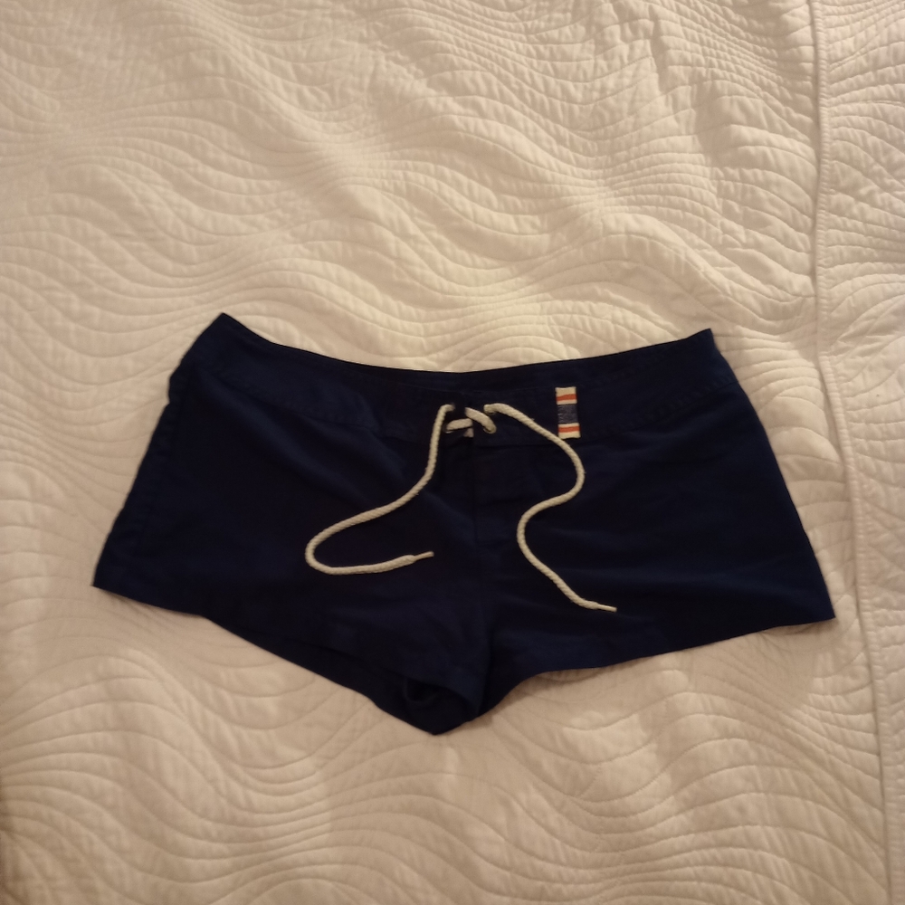 Sperry women's shorts size large
